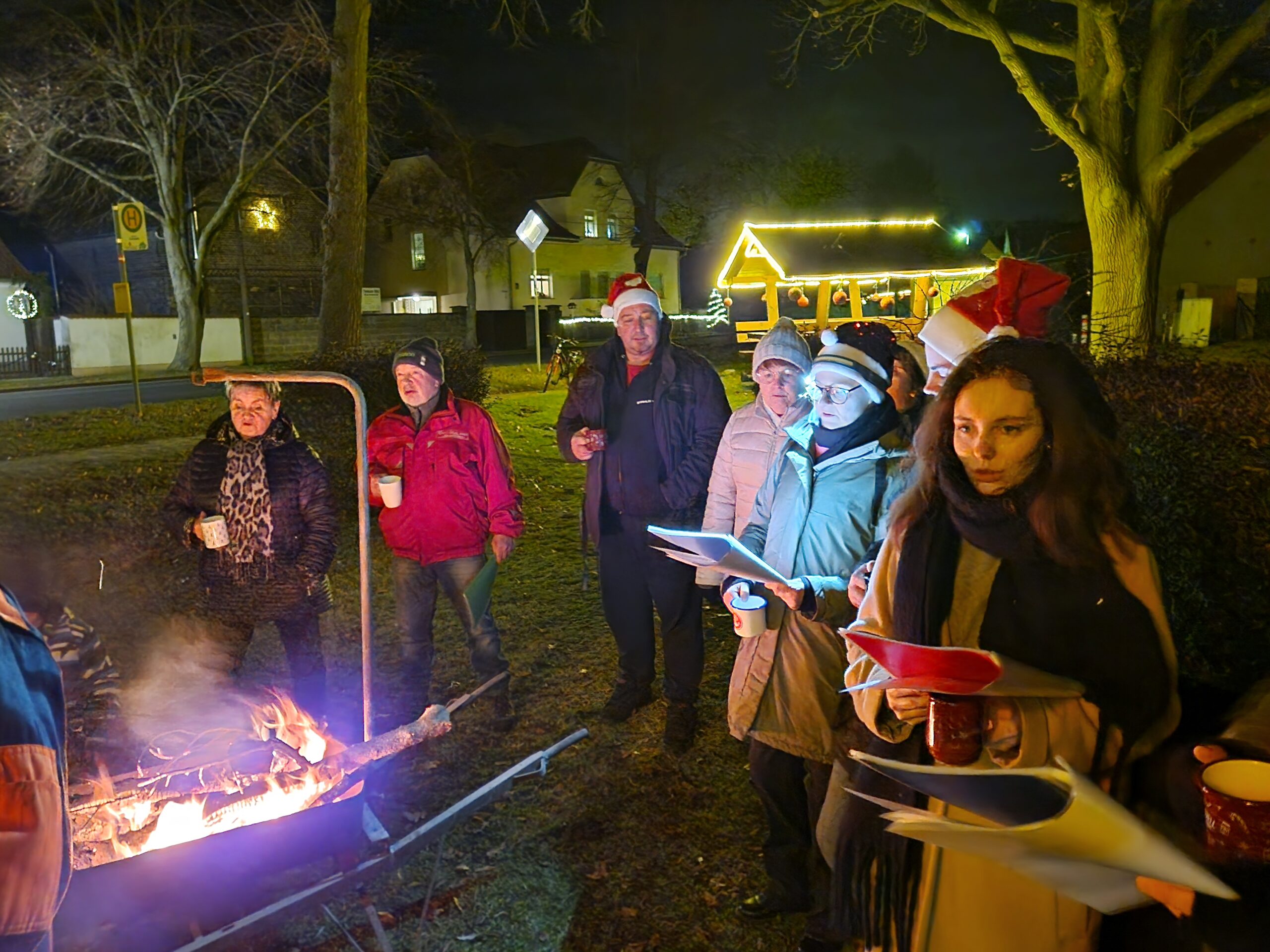 Traditionelles Weihnachtssingen am Vorabend des 24. Dezembers